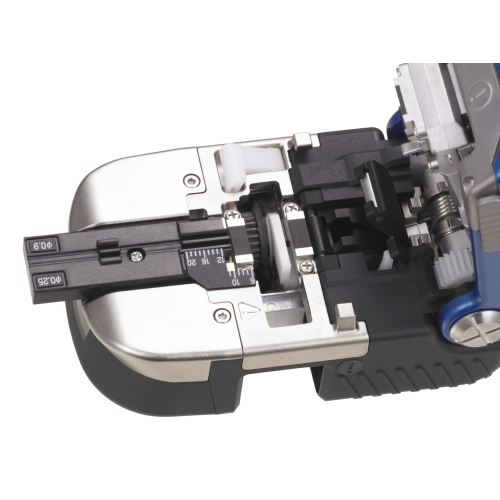FC-8R Optical Fiber Cleaver